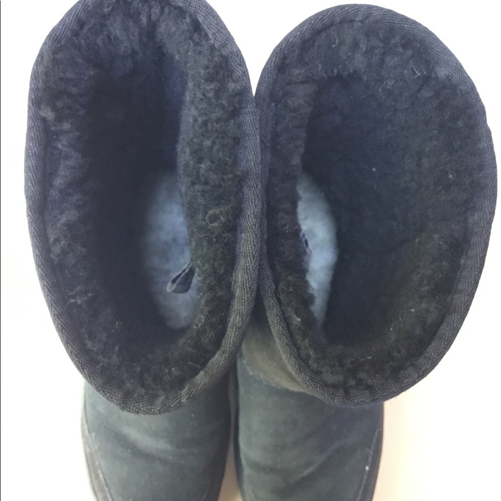 UGG - Picture 11 of 11